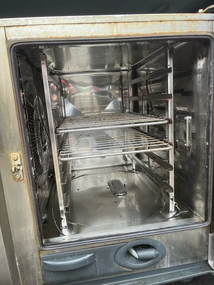 Commercial oven - Image 3