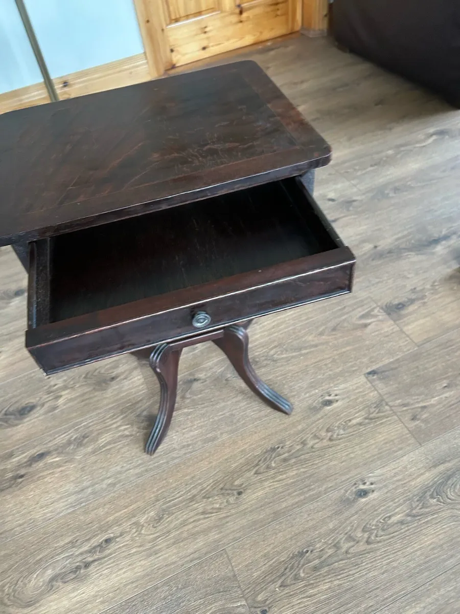 Occasional hall lamp table - Image 2