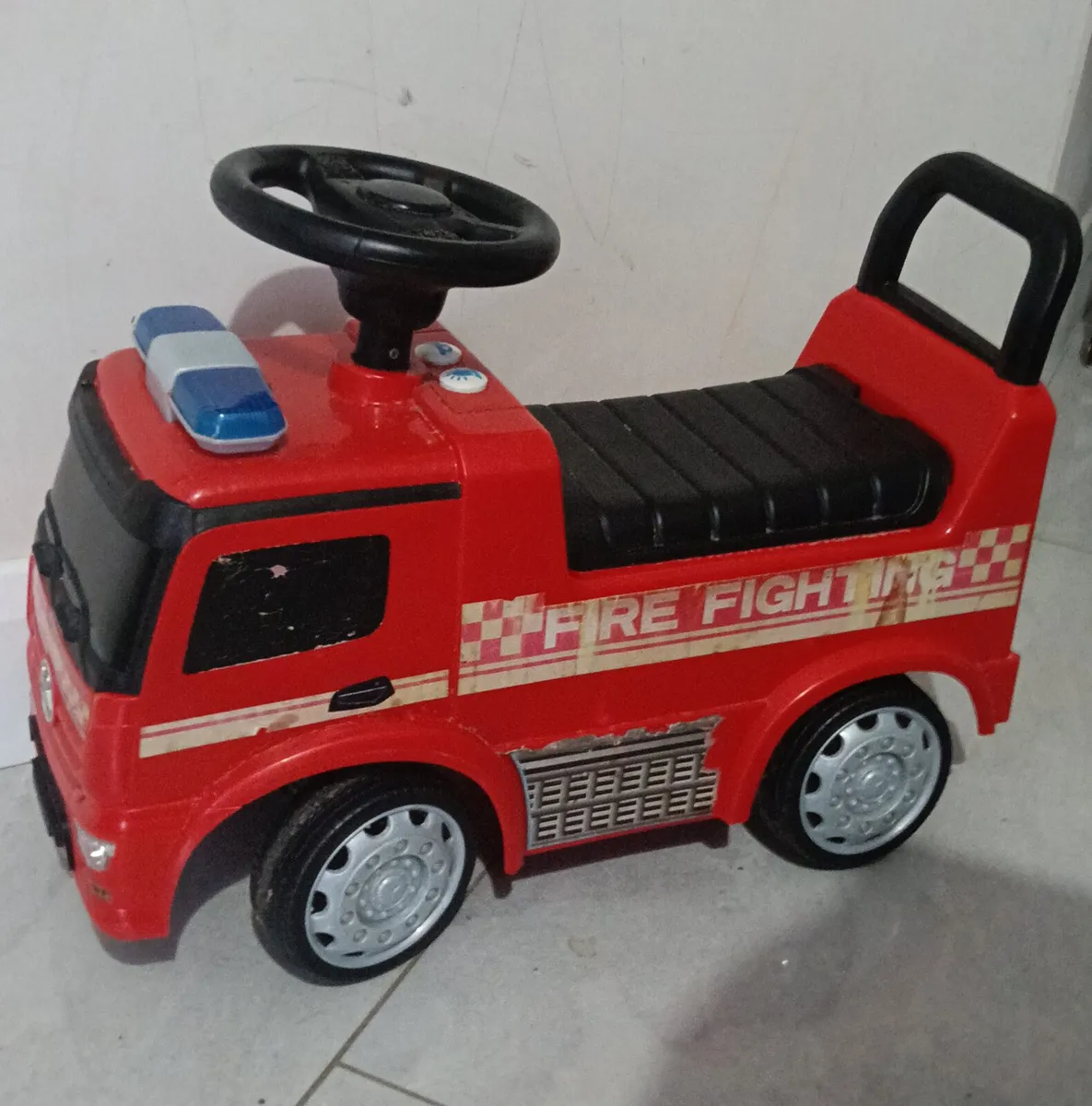 Kids Ride On car - Image 2