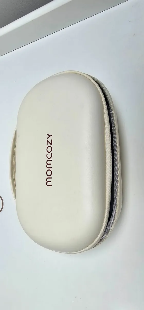 Momcozy M5 All-in-one M5 Wearable Breast Pump - Image 1