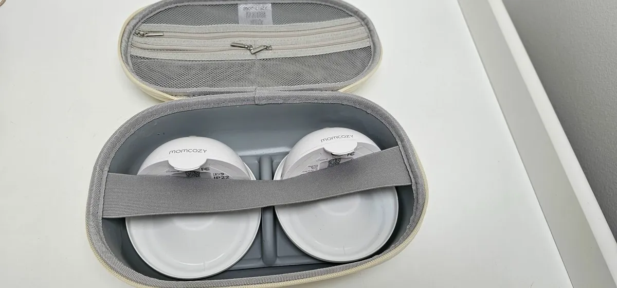 Momcozy M5 All-in-one M5 Wearable Breast Pump - Image 2