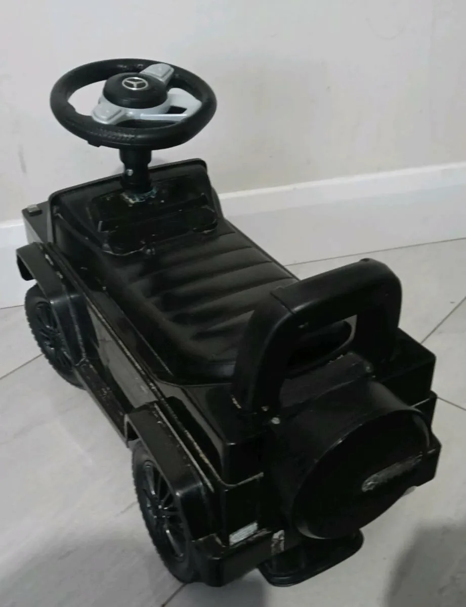 Kids Ride On car toy - Image 3