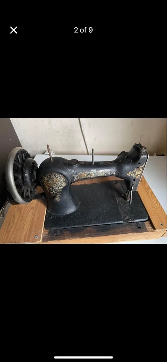 Vintage Jones Sewing Machine - Image 2