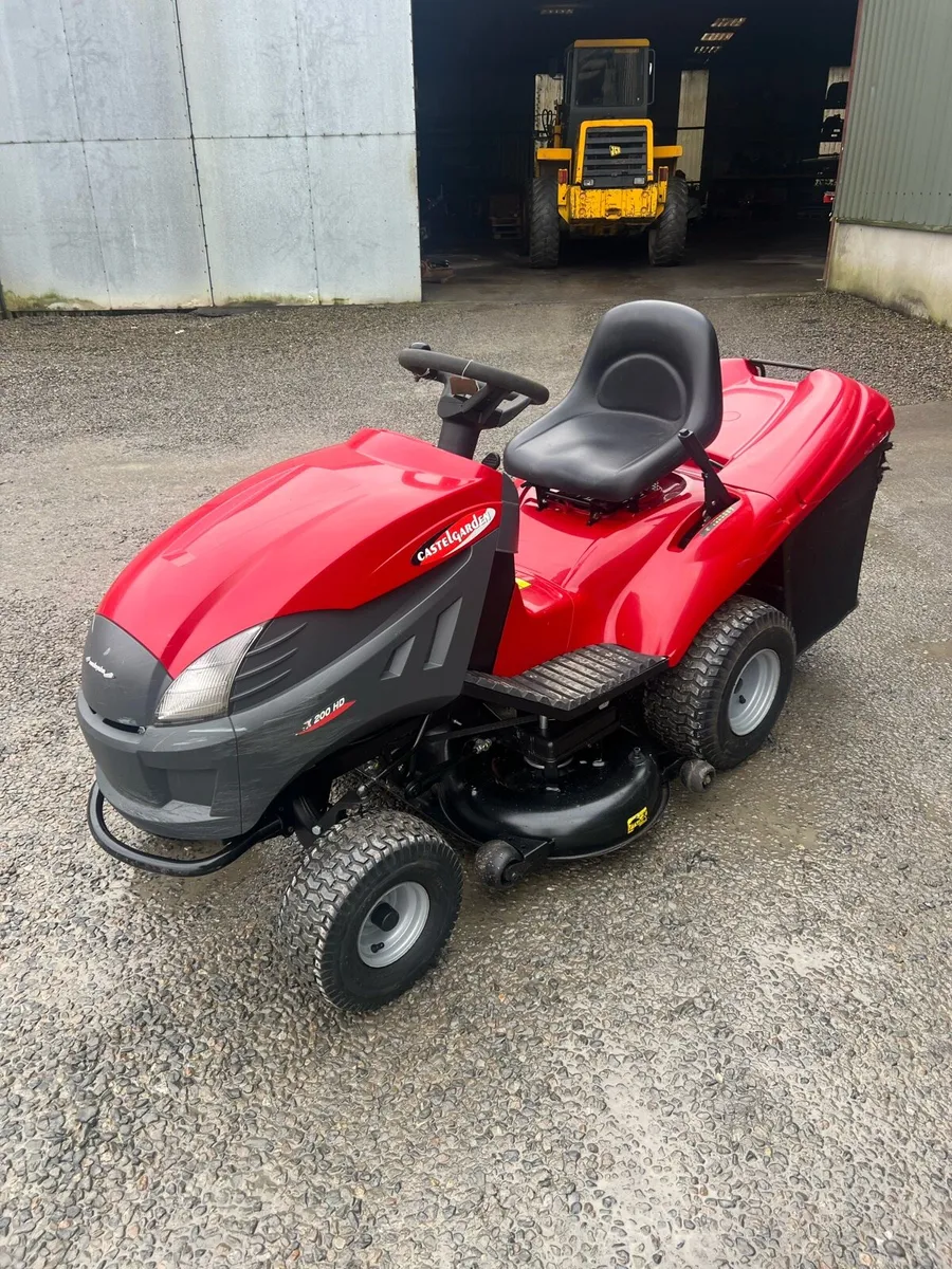CASTLEGARDEN PTX200HD RIDE ON MOWER - Image 1