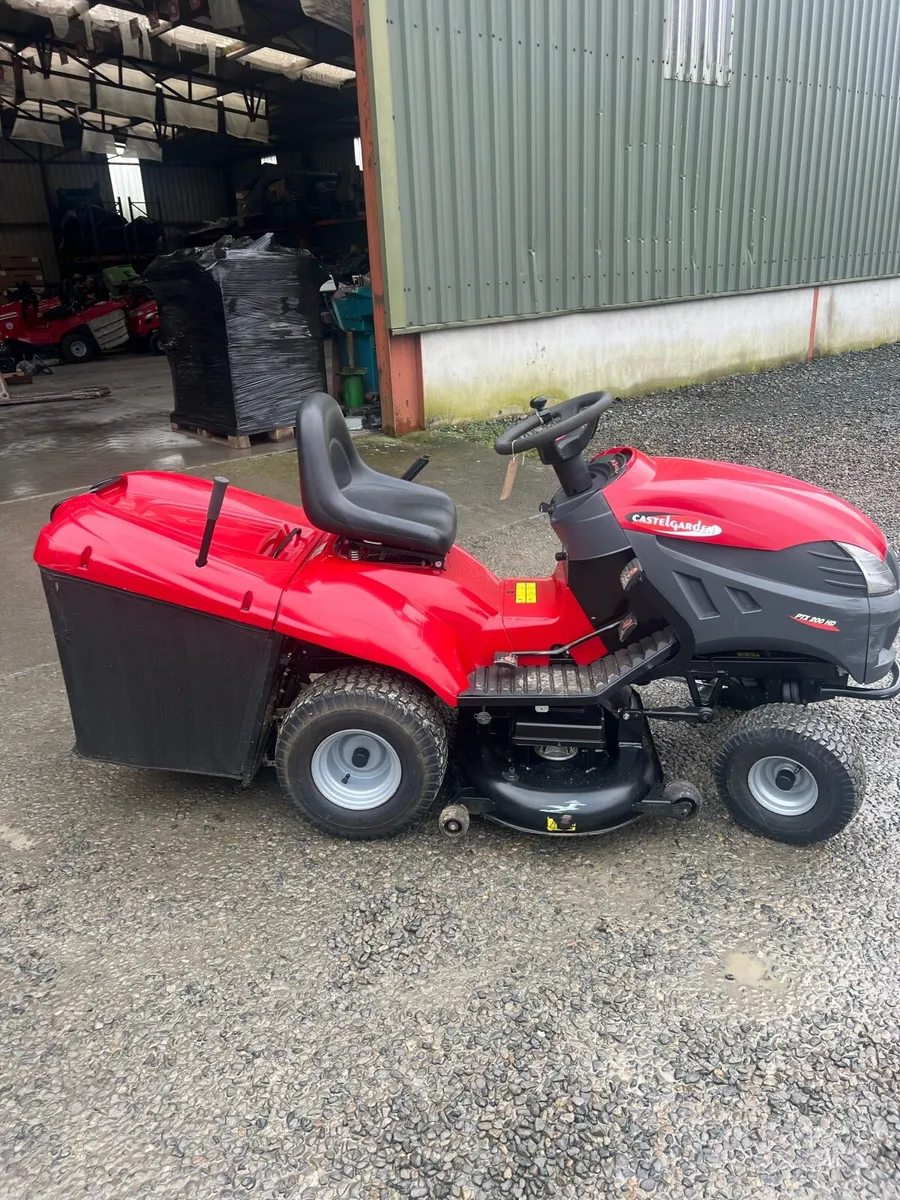 CASTLEGARDEN PTX200HD RIDE ON MOWER - Image 4