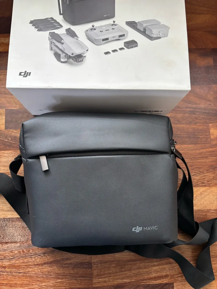 DJI Mavic Air 2 Fly More Combo - Image 2