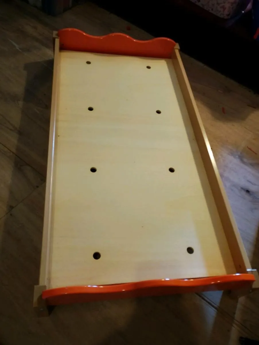 Wooden stackable toddler beds - Image 2