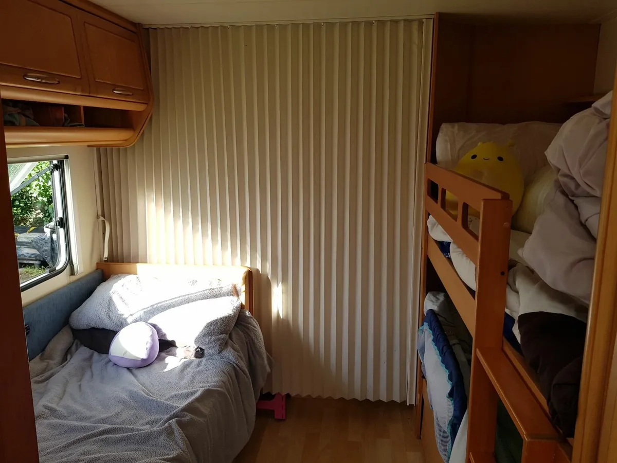 Hobby caravan 720 2003 - Image 3