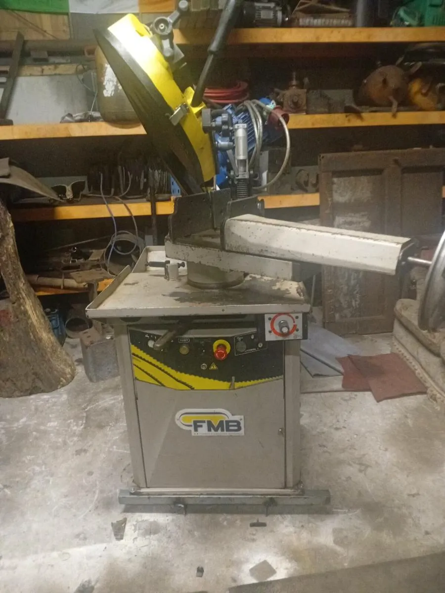 FMB Bandsaw - Image 1