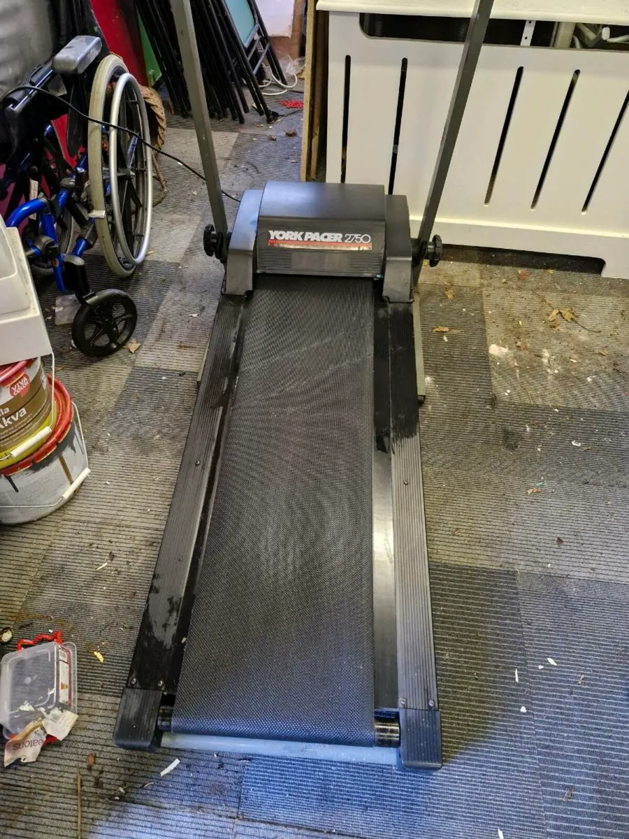 York pacer treadmill - Image 1