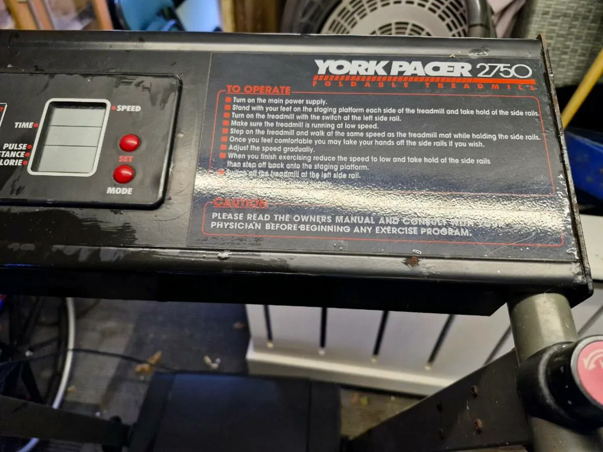 York pacer treadmill - Image 2
