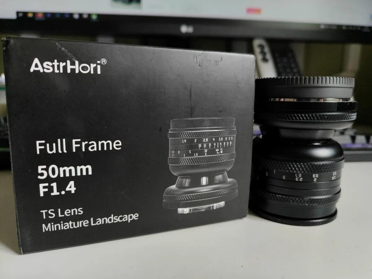 AstrHori Full Frame 50mm F1.4 Tilt Shift Sony FE - Image 2
