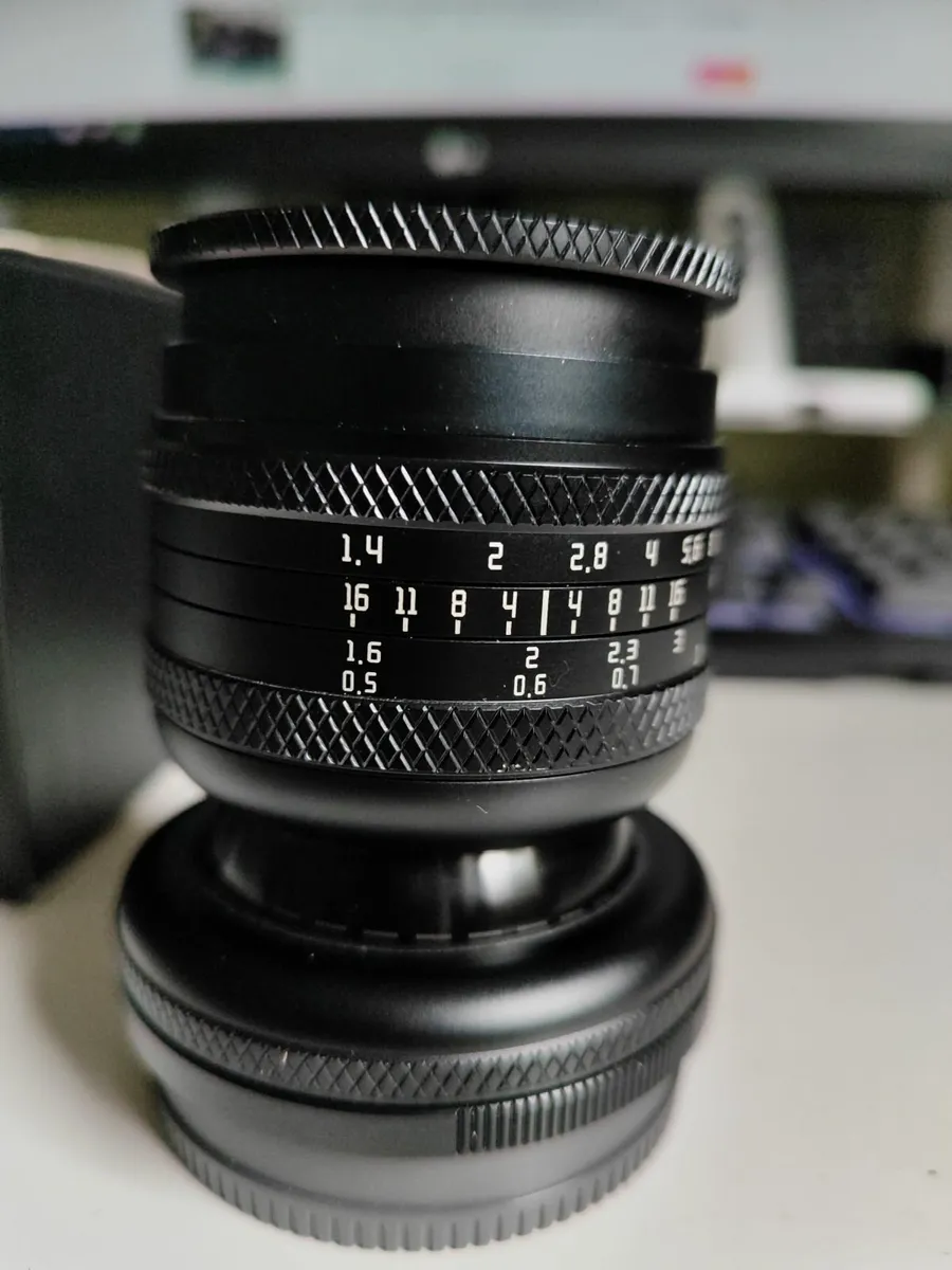 AstrHori Full Frame 50mm F1.4 Tilt Shift Sony FE - Image 4