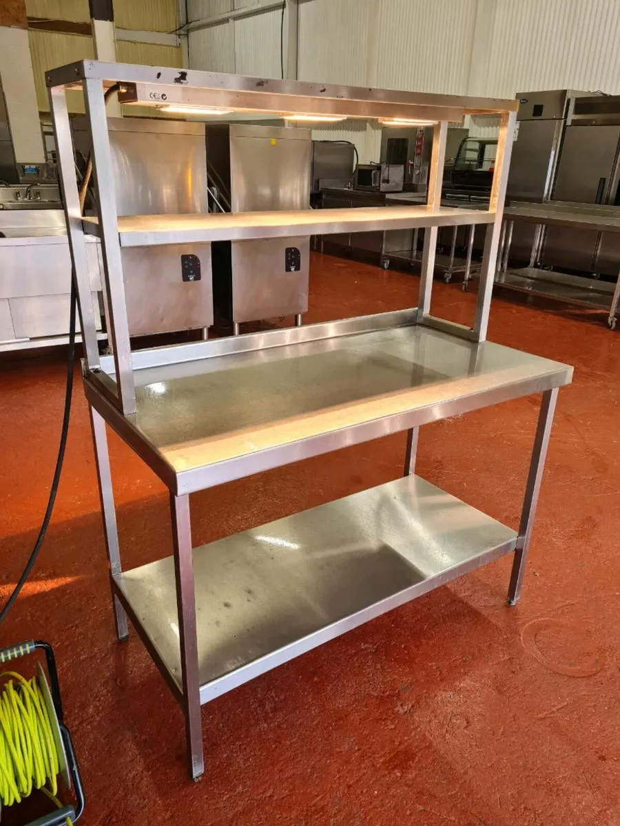 Stainless steel table with heated gantry - Image 1
