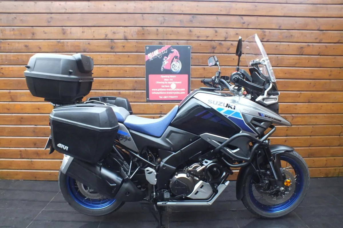 2022 Suzuki V-Strom 1050 XT (Mint, Fully Loaded) - Image 4
