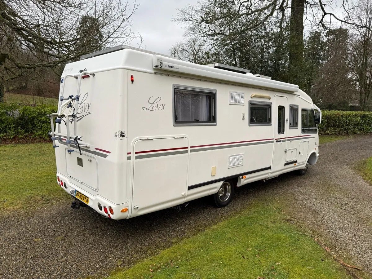 mercedes-Benz le voyager - Image 3