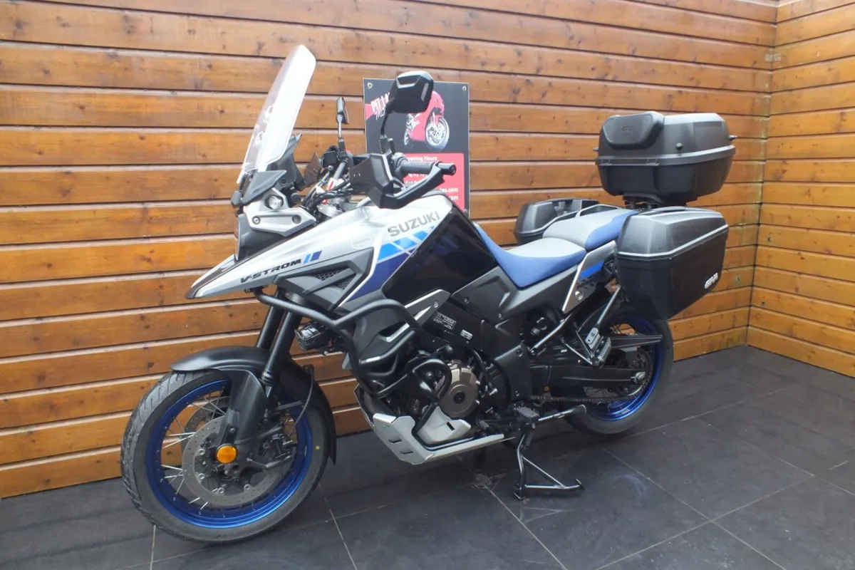 2022 Suzuki V-Strom 1050 XT (Mint, Fully Loaded) - Image 3