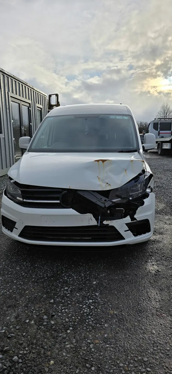 182 VW CADDY 2.0 DIESEL - Image 2