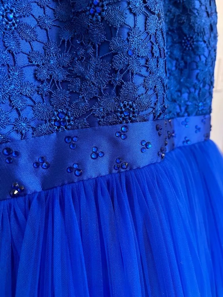 Beautiful confirmation dress - Image 2