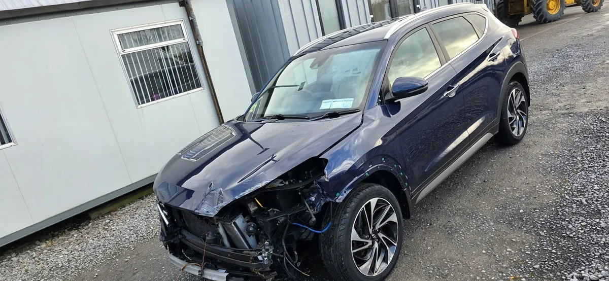 191 HYUNDAI TUCSON DIESEL - Image 3