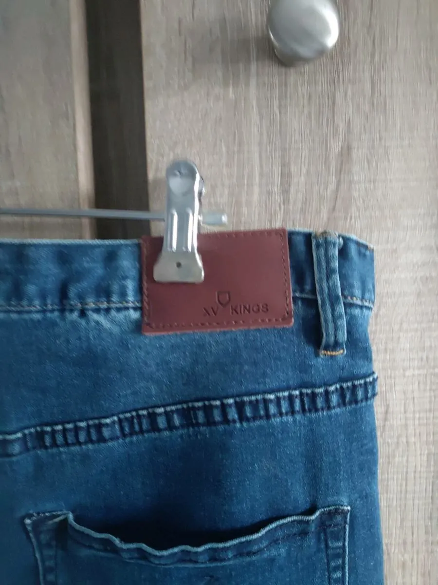 XV kings jeans man size 36 M - Image 3