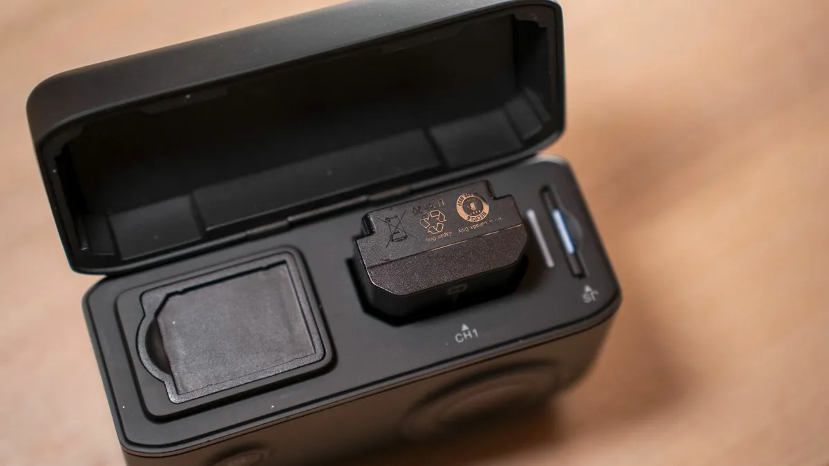 LLANO CS2 Pro VoltCase 4-in-1 Sony NP-FZ100 - Image 4