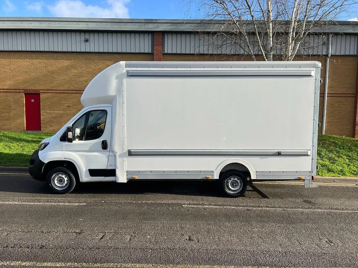 2021 Peugeot Boxer Luton Box Van - Image 1