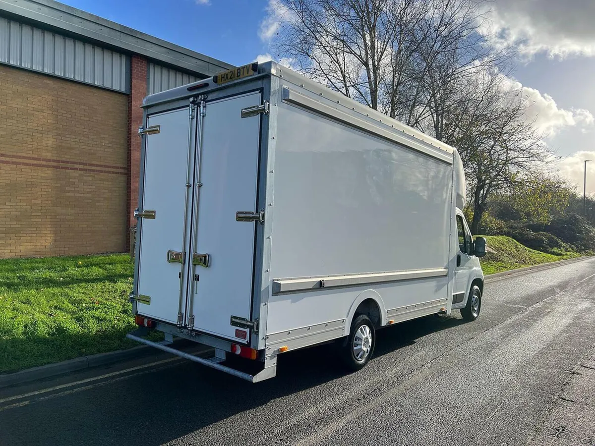 2021 Peugeot Boxer Luton Box Van - Image 2