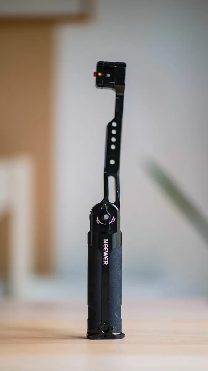 NEEWER ST49 DJI Gimbal Sling Handgrip Handle - Image 3