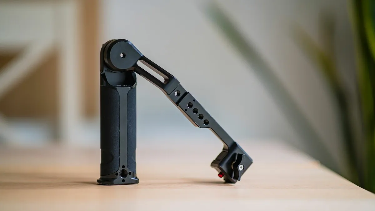 NEEWER ST49 DJI Gimbal Sling Handgrip Handle - Image 4