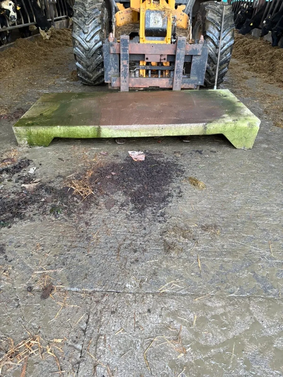 Cubicle bed - Image 1