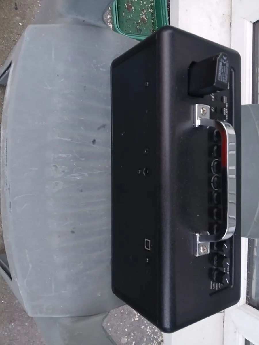 Boss Katana Air - Image 2