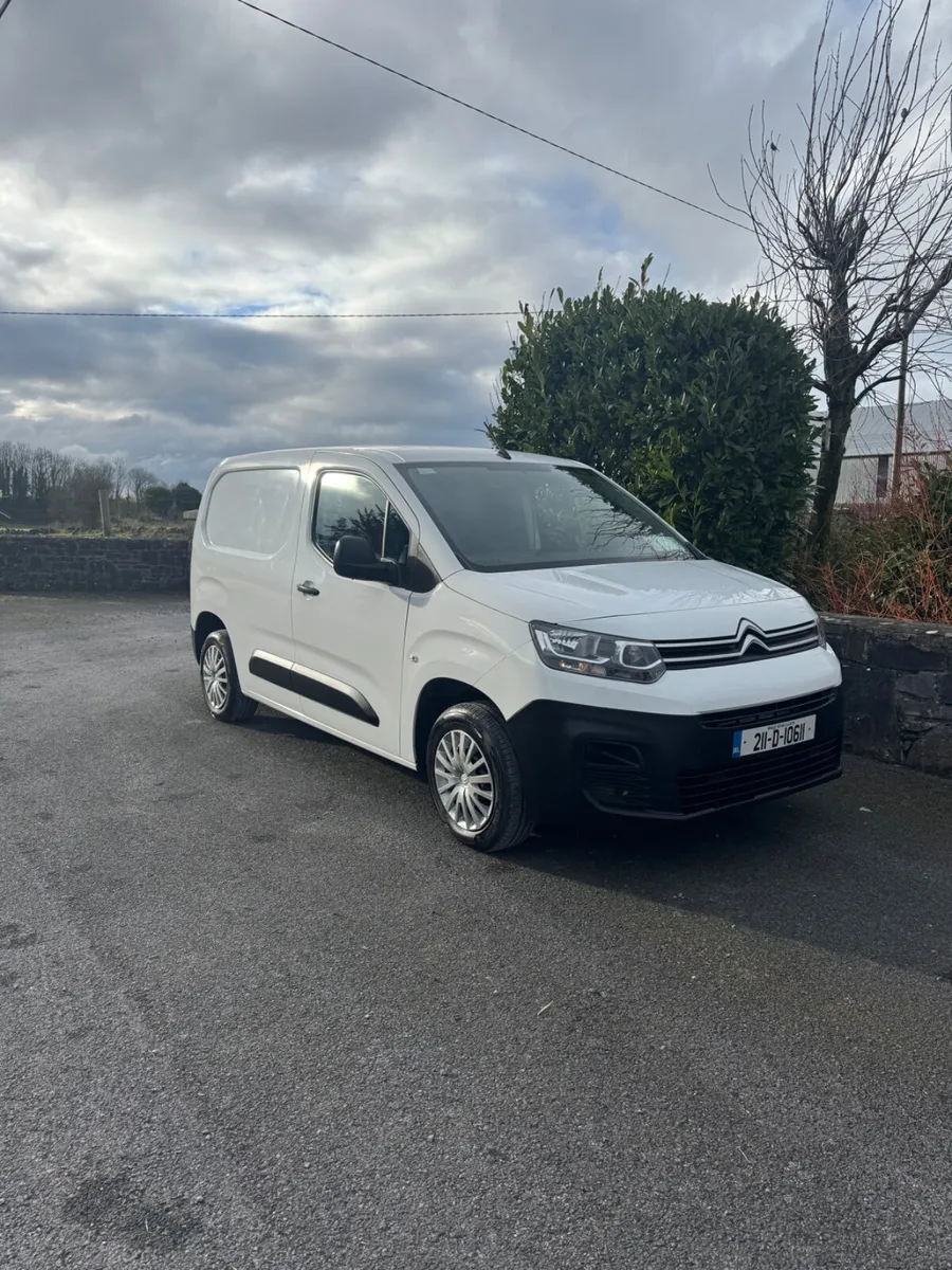 Citroen Berlingo 2021 - Image 1