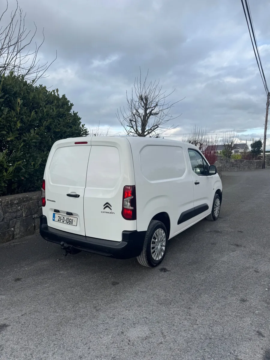Citroen Berlingo 2021 - Image 3
