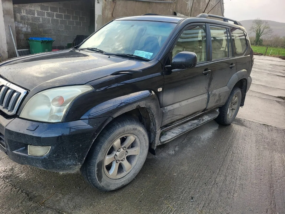 Toyota Land Cruiser 2004 - Image 1