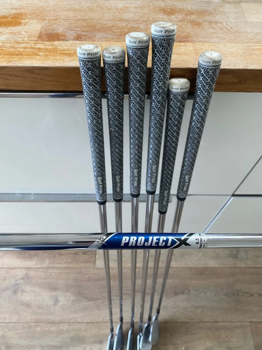 Cobra King Tour Irons - Image 4