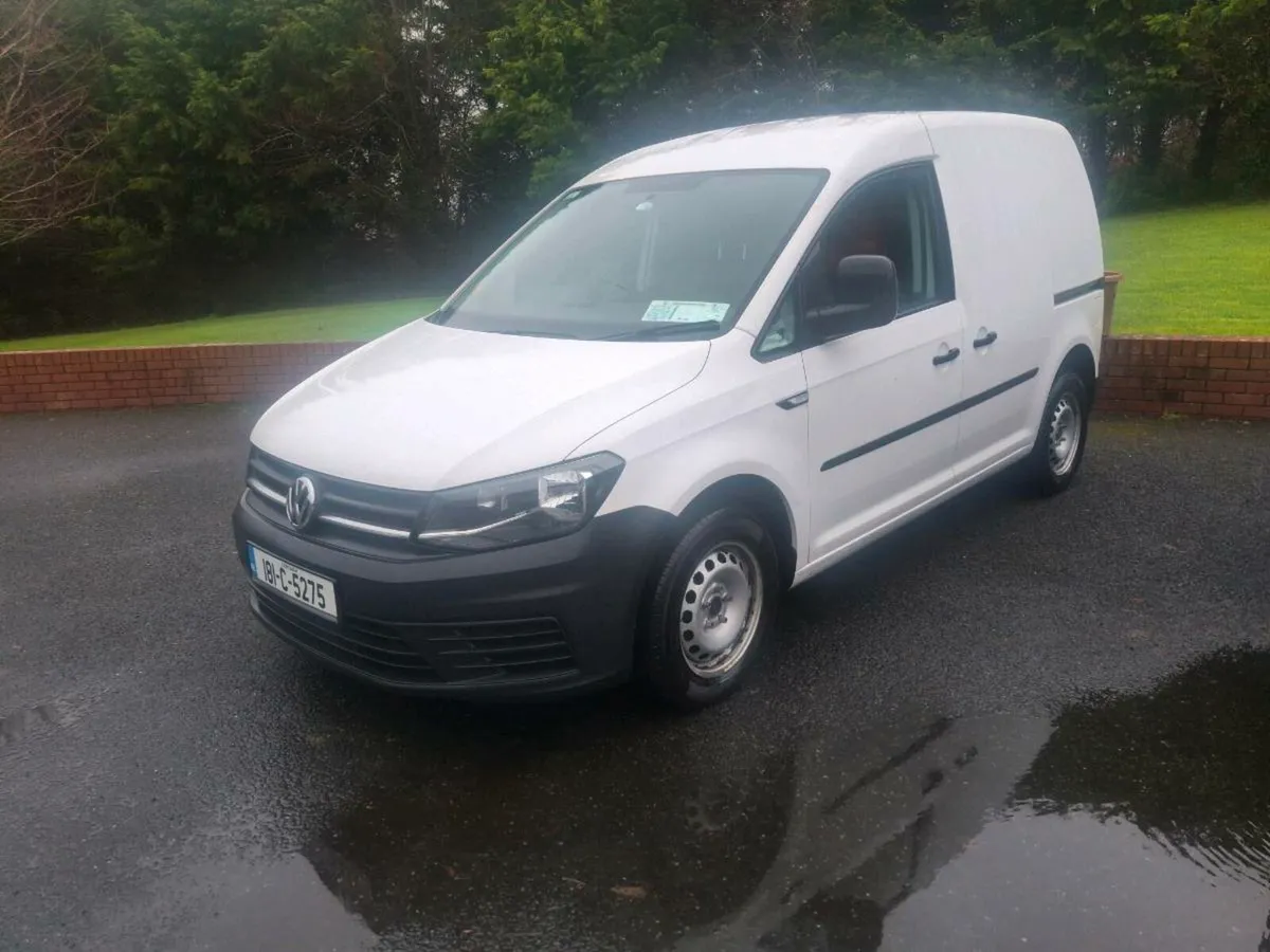 2018 Volkswagen Caddy 2.0Diesel CRVT 05/2026 - Image 2