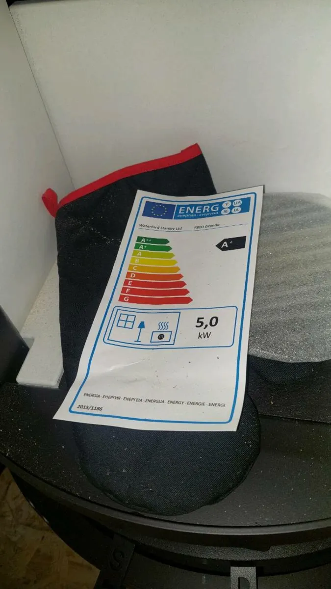 Solis F800 Grande 8Kw Freestanding Eco Stove - Image 3