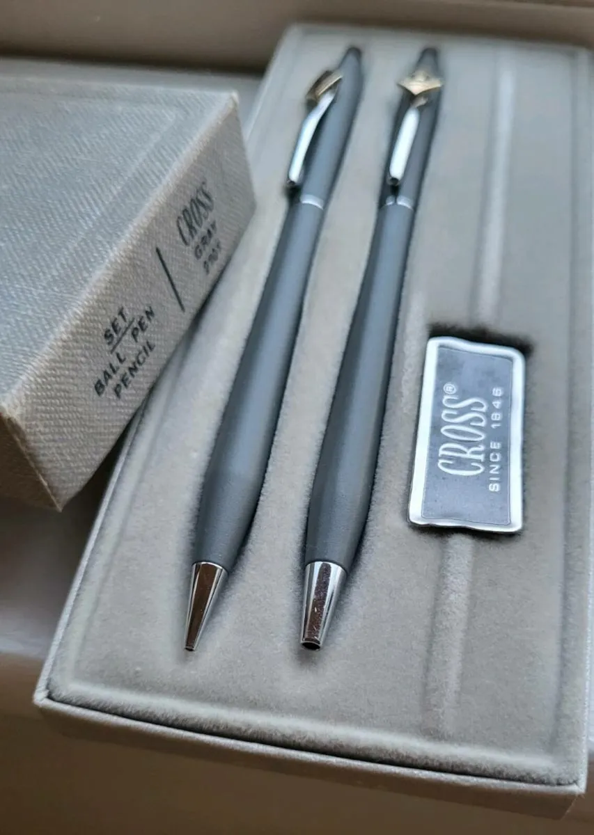 Vintage 1980s Cross Pen & Pencil Set – Boxed - Image 1