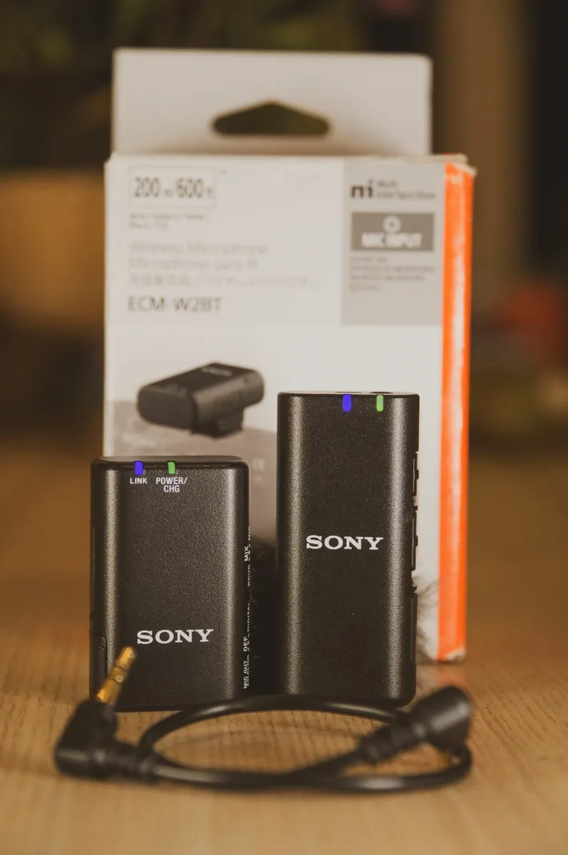 Sony ECM-W2BT Wireless Vlogging Microphone - Image 1