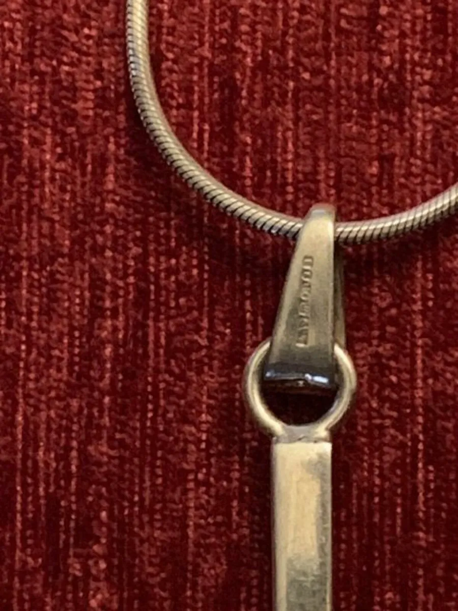 Silver Cross and Chain - Image 3