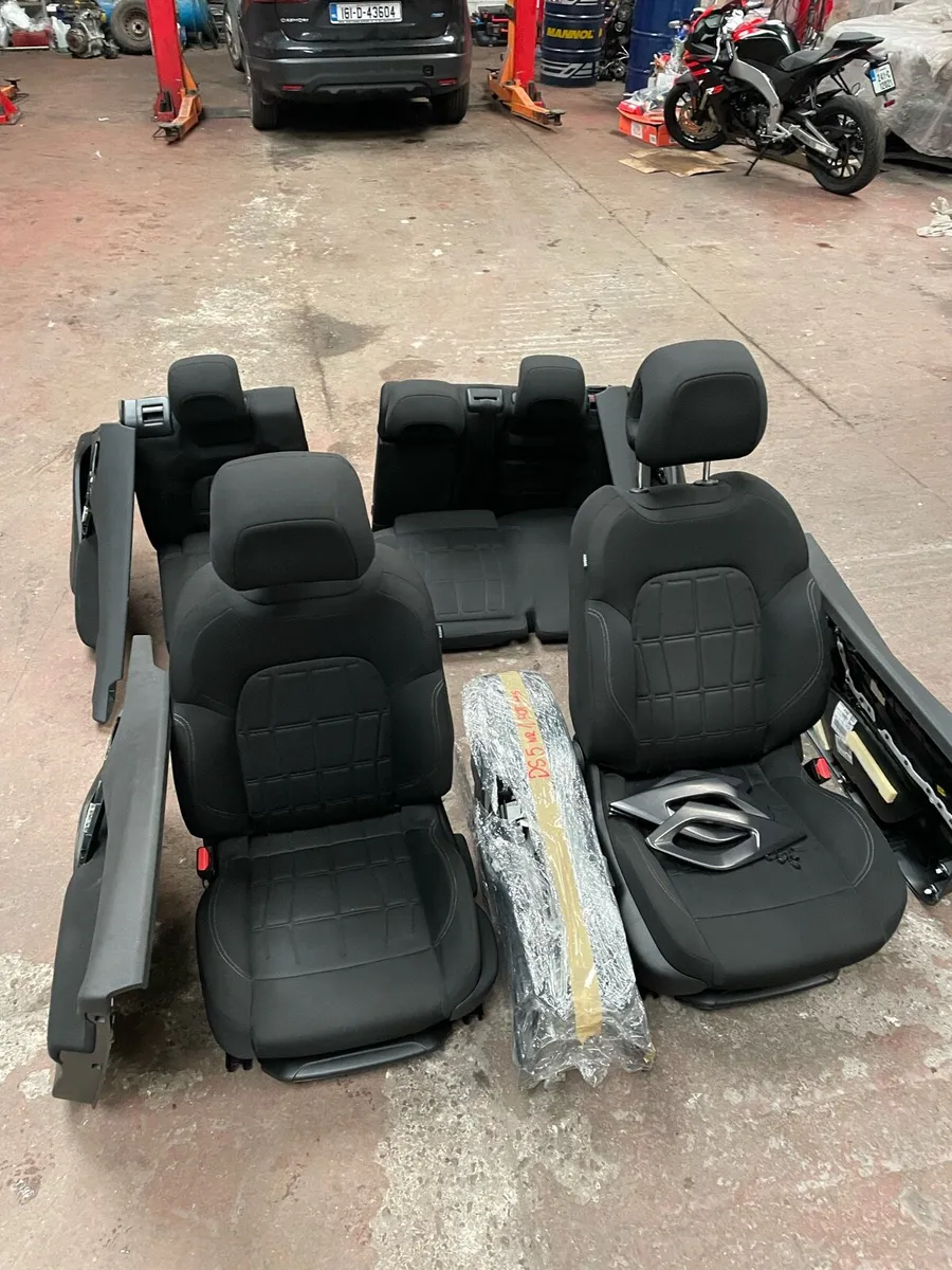 Citroen DS5 2016 seats - Image 4