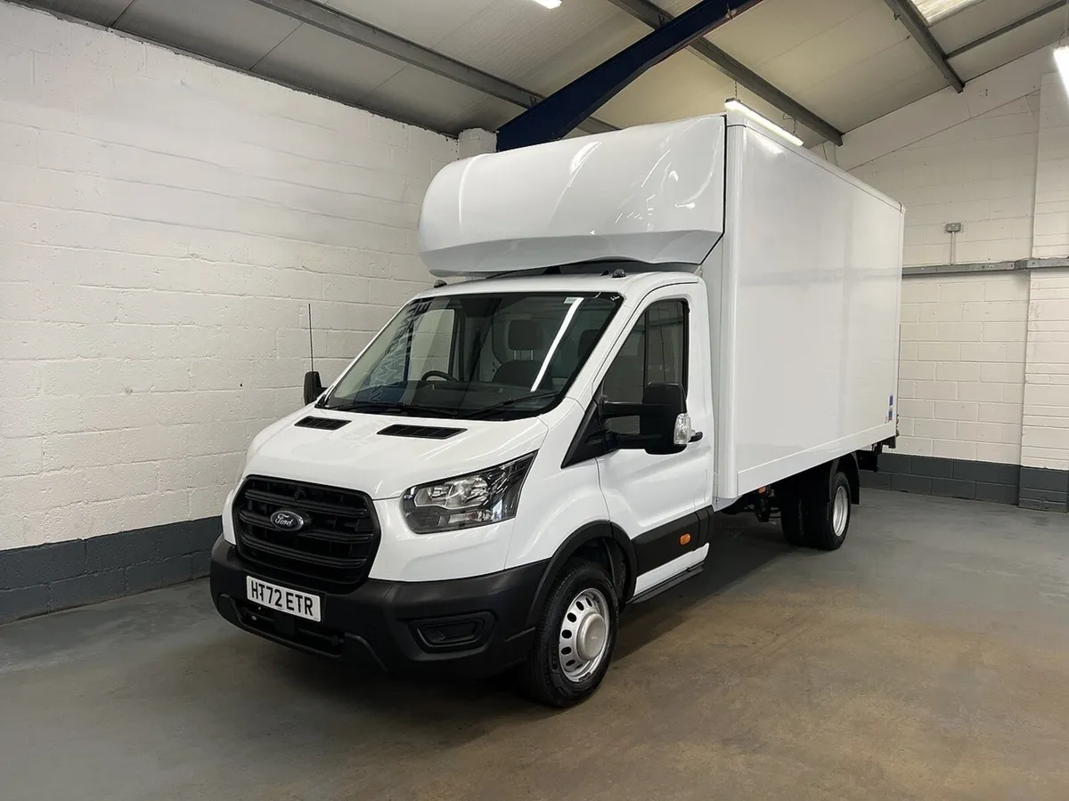 2023 Ford Transit Luton Box Van - Image 3