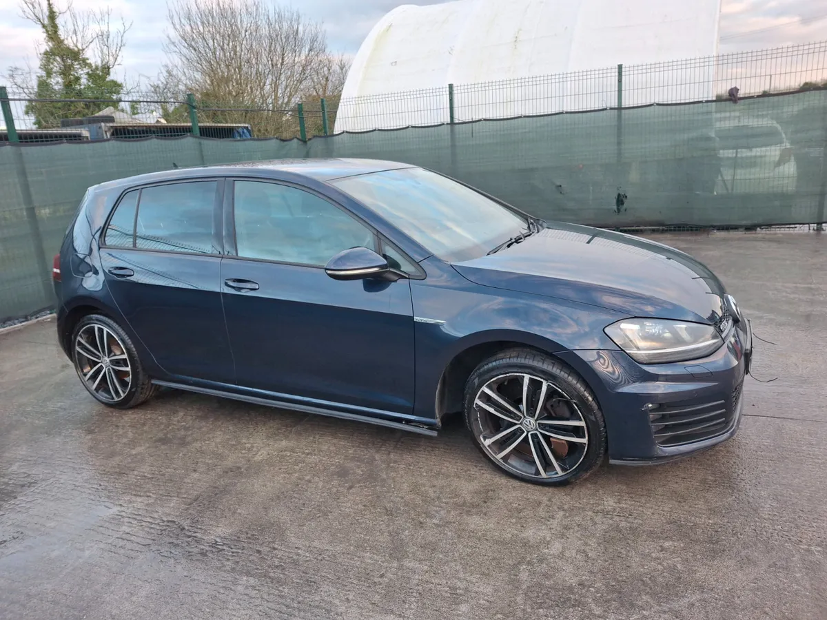 2015 Volkswagen Golf GTD  2.0 Diesel - Image 1