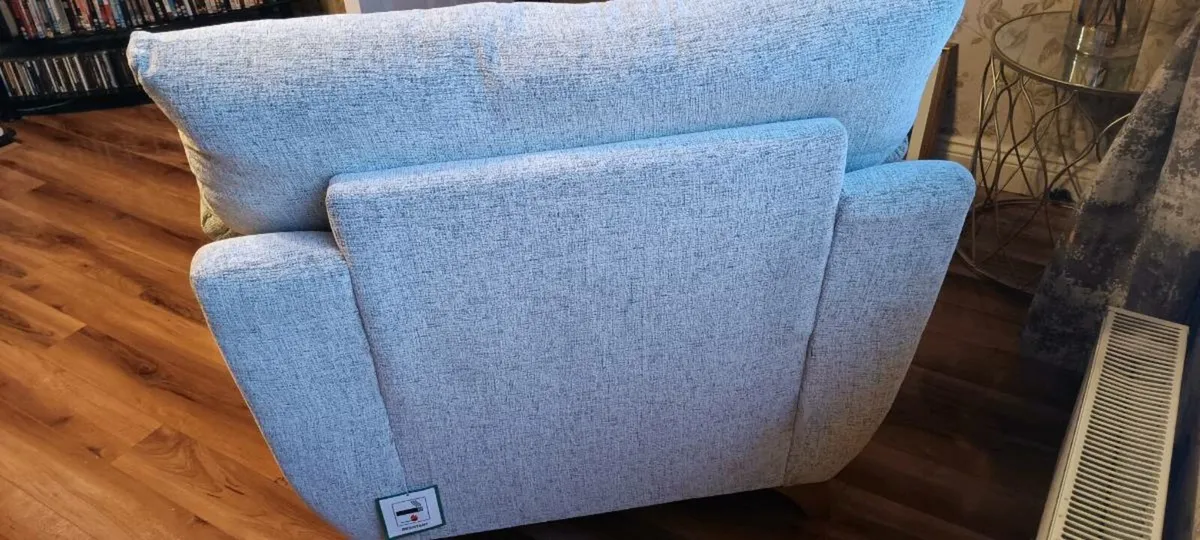 Suite of furniture - Image 3