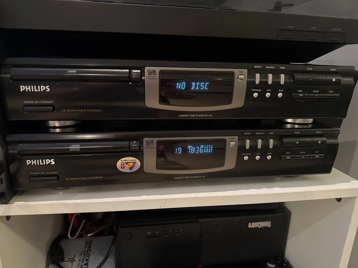 Philips cd players x 2 - Image 1