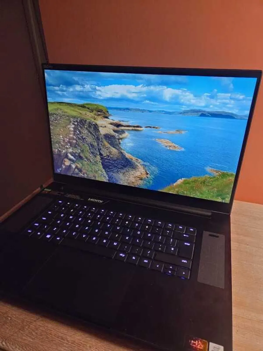 Razer Blade Pro 17 | RTX 3070 | 360Hz Display | 17.3" Gaming Laptop - Image 3