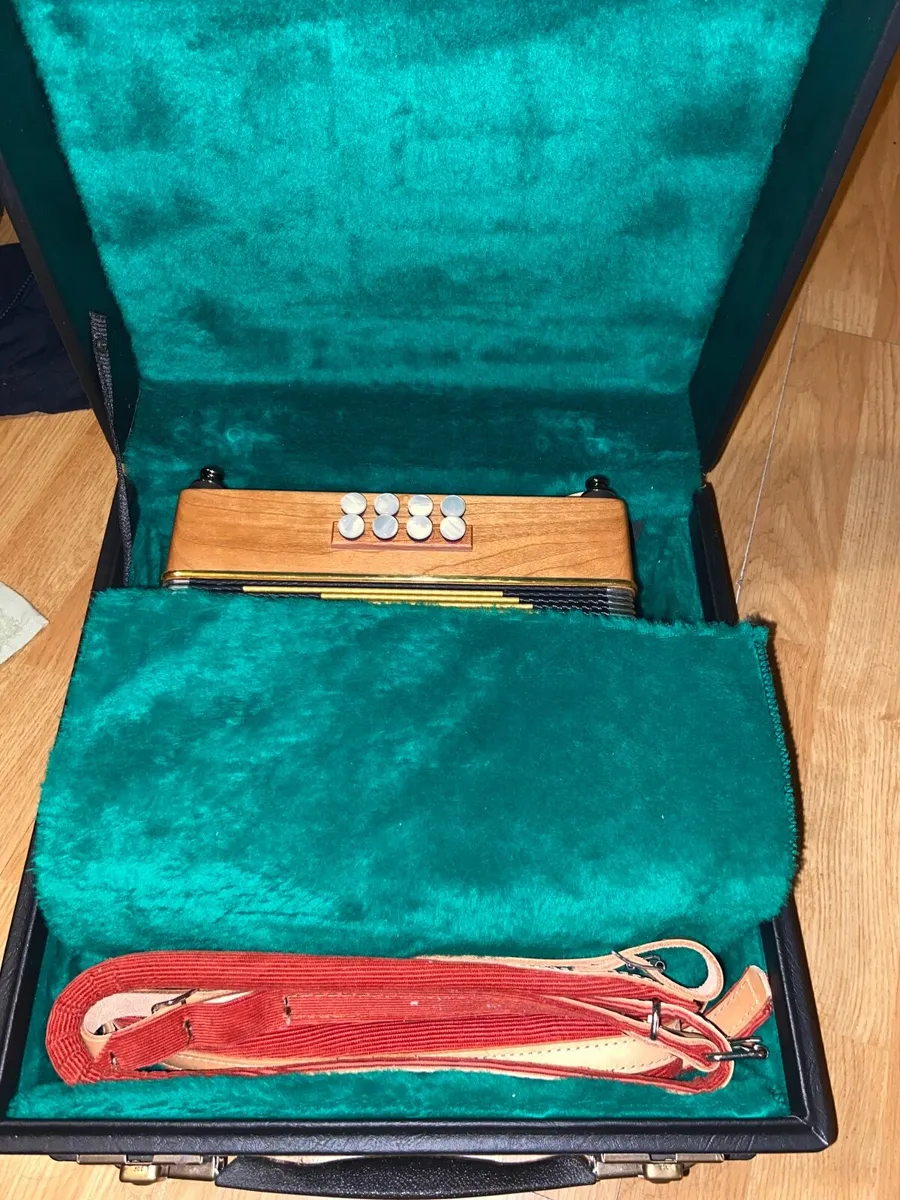 Button Accordion - Image 4