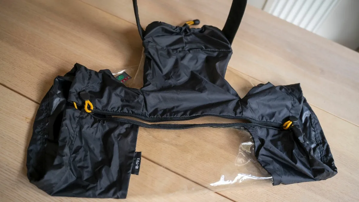 KATA E-702 Waterproof Camera Protective Rain Cover - Image 3