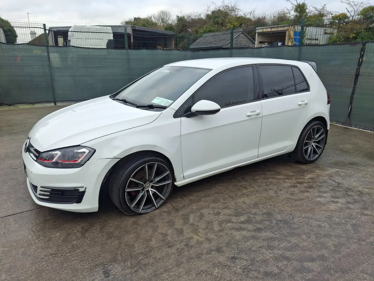 152 Volkswagen Golf  Trendline  TDi - Image 2